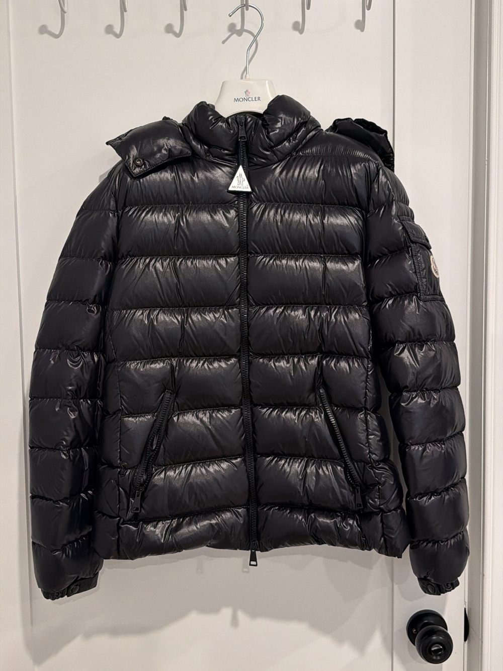 Moncler Bady Hooded Short Down Jacket